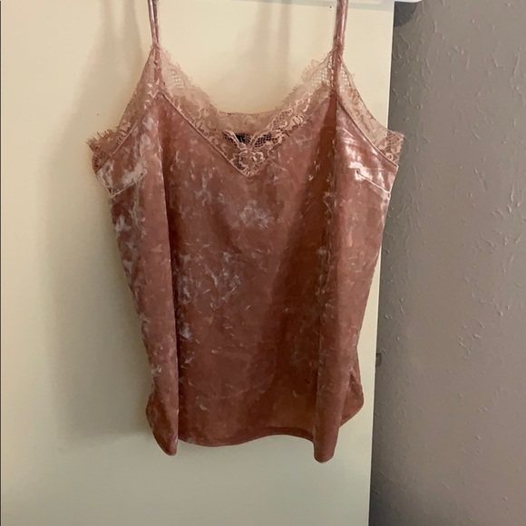 NWT Forever 21 pink velvet top- large - Picture 1 of 4